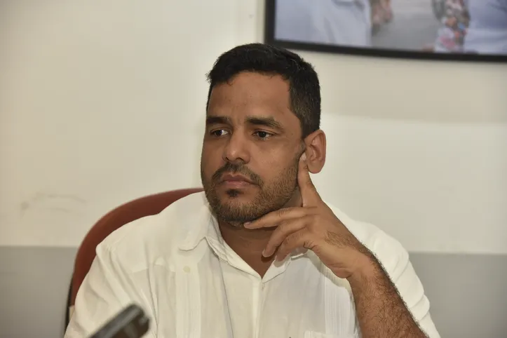 Presidente do PT na Bahia, Tássio Brito