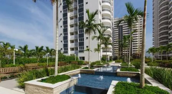 Imagem ilustrativa da imagem Saiba como é o apartamento de luxo onde vive Babu Santana, do BBB 26