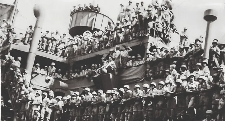 Navio com soldados da FEB