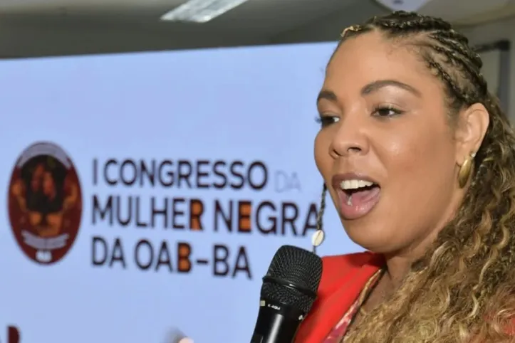 Camila Carneiro é conselheira e presidenta da Comissão de Promoção da Igualdade Racial da OAB Bahia