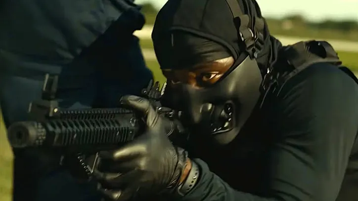 Cena de Hierarquia do Crime