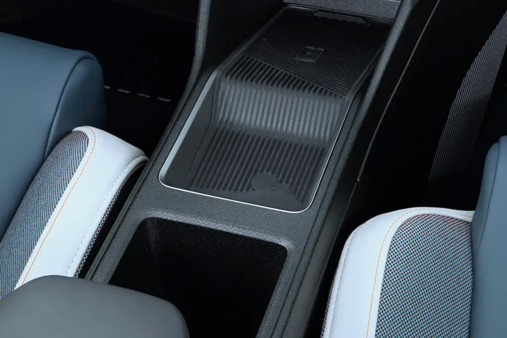 Interna do novo Nissan March (Micra)