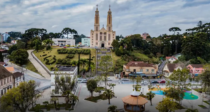 São Bento do Sul, cidade com padrão de vida europeu no Brasil