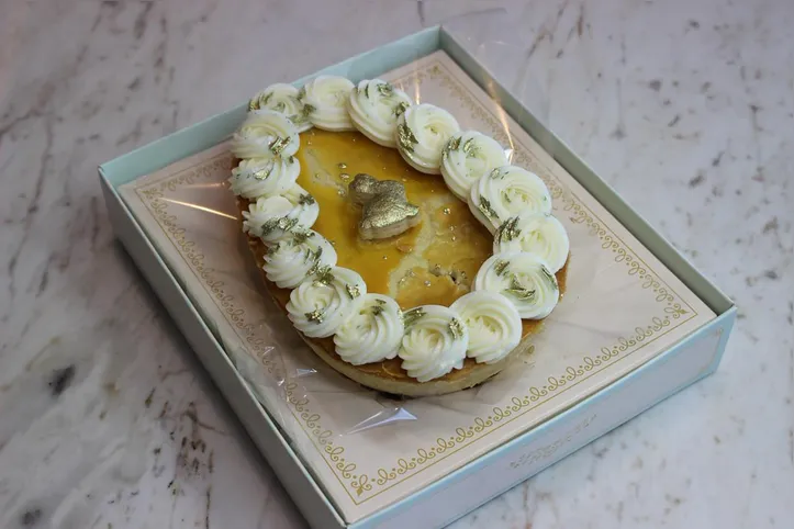 Imagem ilustrativa da imagem Tangerina, caramelo salgado e até missô: veja os ovos de Páscoa mais diferentes do ano