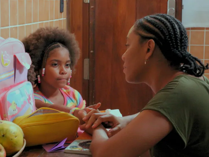 Cena de 'A Cor da Patroa', dirigido por Milena Anjos