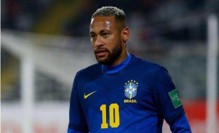 Neymar desabafa após ficar fora da Seleção: “A galera te massacra”
