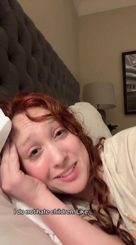 Chappell Roan se desculpa após confusão com família de Jorginho em SP