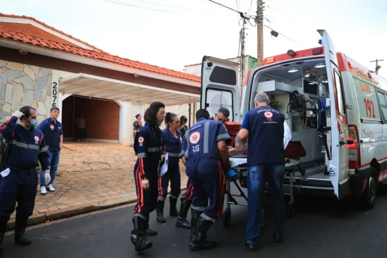 Idosa morre após ser resgatada com larvas na boca em casa de repouso