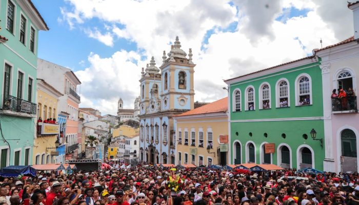Trânsito do Centro é alterado para Festa de Santa Bárbara;