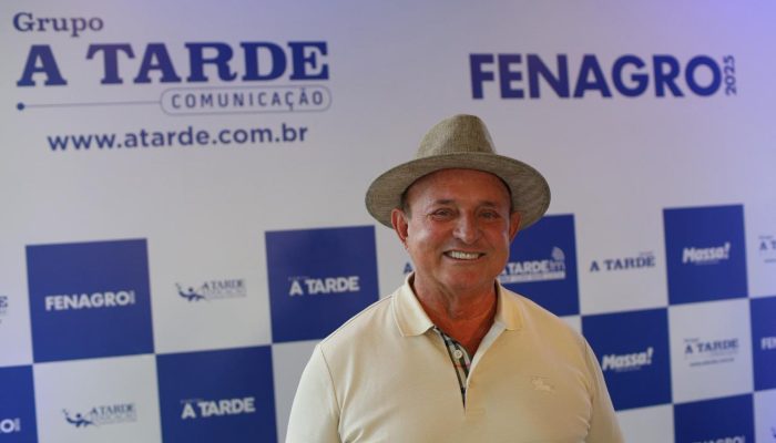 Adolfo Menezes elogia estrutura da Fenagro e parabeniza Grupo A