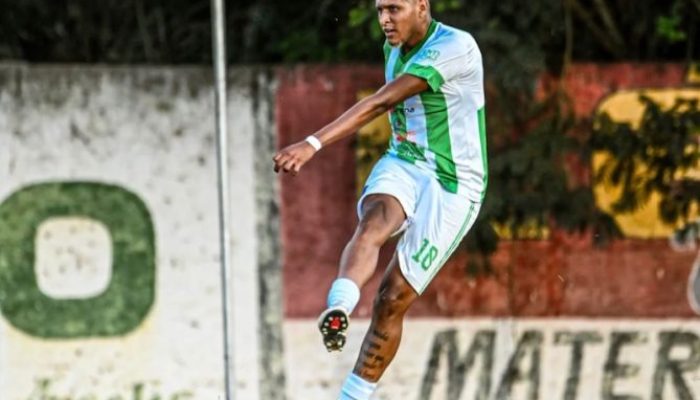 Criminosos invadem casa e matam jogador de futebol na Bahia