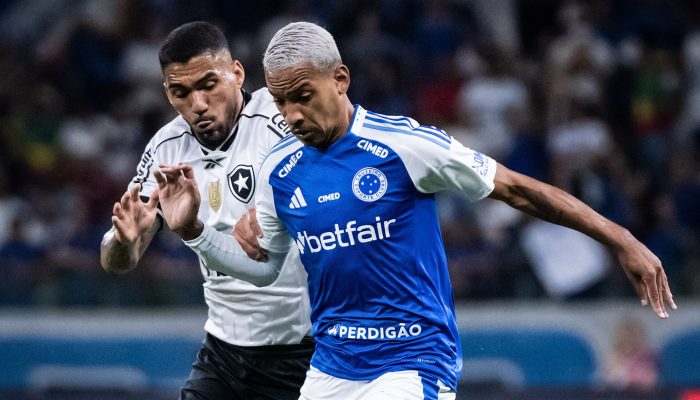 Botafogo tropeça e Bahia volta a depender só de si