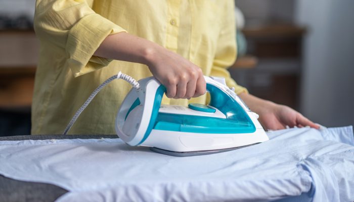 3 dicas simples com vinagre para deixar seu ferro de