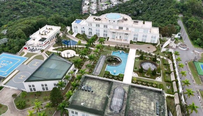 Conheça a apresentadora famosa dona da maior mansão do Brasil