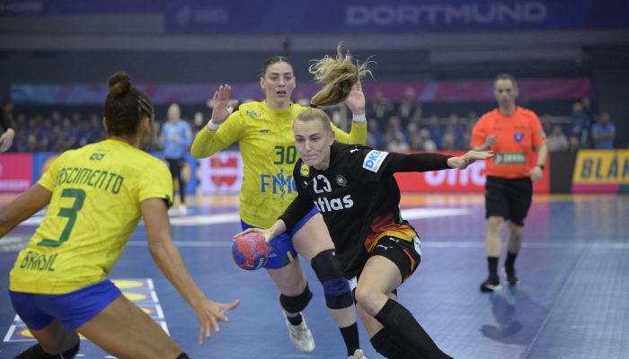 Brasil perde para donas da casa e se despede do