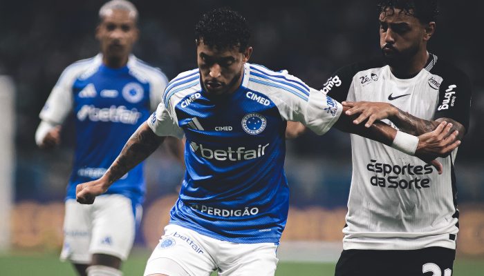 Cruzeiro perde em casa e Corinthians abre vantagem na Copa