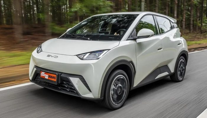 Físico revela que carro elétrico é 6 vezes mais eficiente