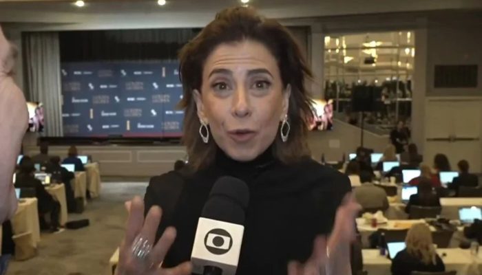 Fernanda Torres critica Congresso Nacional durante protesto