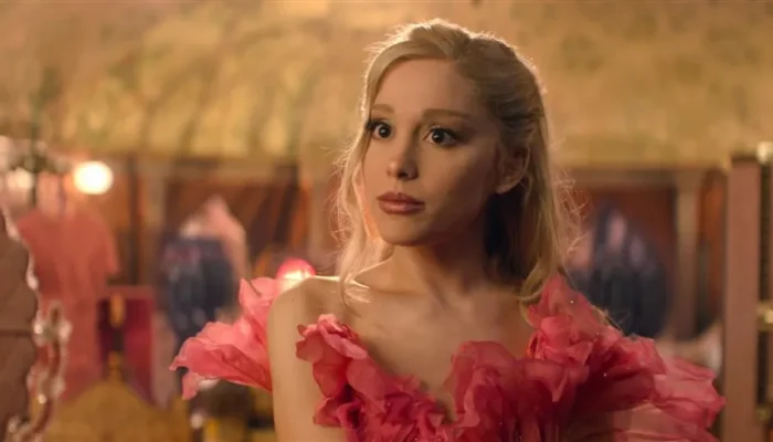 Ariana-Grande-diz-que-Glinda-de-Wicked-mudou-sua-carreira.webp.webp
