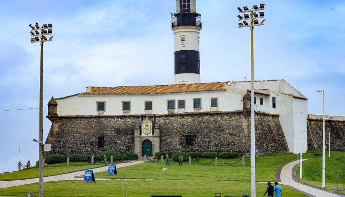 Associação repudia evento de rádio com seis trios elétricos na