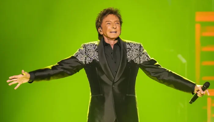 Barry-Manilow-recebe-diagnostico-de-cancer-no-pulmao-e-devera.webp.webp