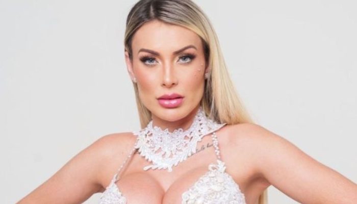 Cantora desbanca Andressa Urach e se torna ‘Rainha do Privacy’