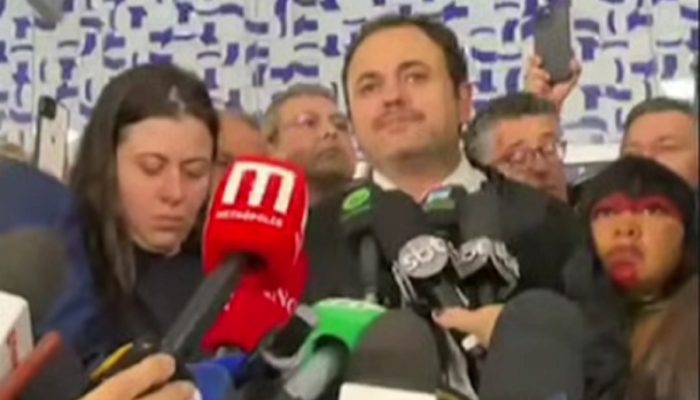 Caso Glauber Braga provoca racha no partido de Bolsonaro