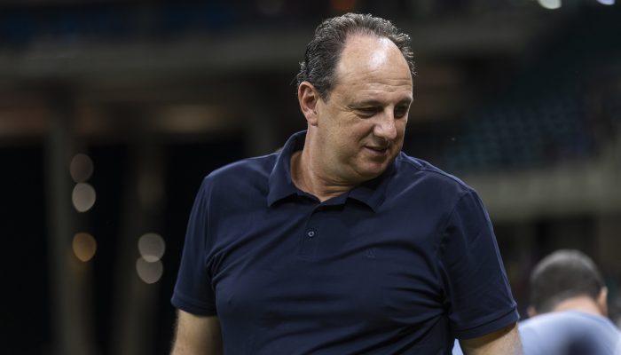 Ceni não descarta usar joia da base em decisão contra