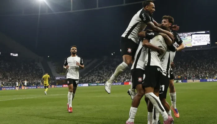 Corinthians-comeca-temporada-com-elenco-curto-contra-a-Ponte-Preta.webp.webp