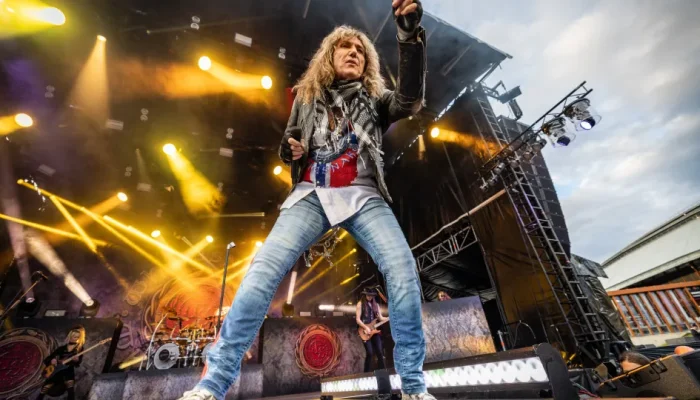 David-Coverdale-vocalista-da-banda-de-rock-Whitesnake-anuncia-sua.webp.webp