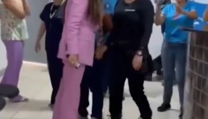 Deputada evangélica invade Câmara em busca de suposta amante do