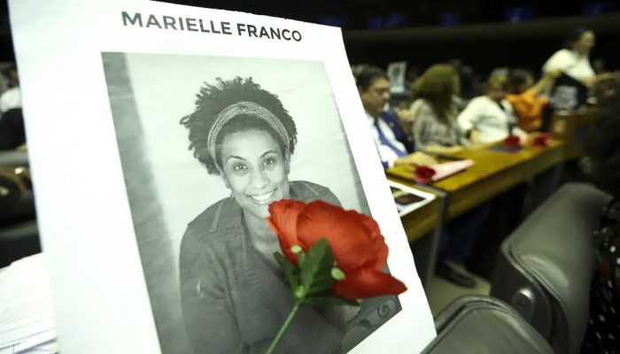 Dino marca julgamento dos acusados pela morte de Marielle para