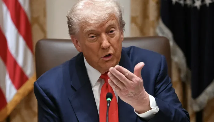 EUA avalia verificar histórico de turistas que entram no país