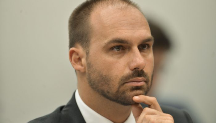 Eduardo-Bolsonaro-comenta-cassacao-historia-nao-terminou.jpg
