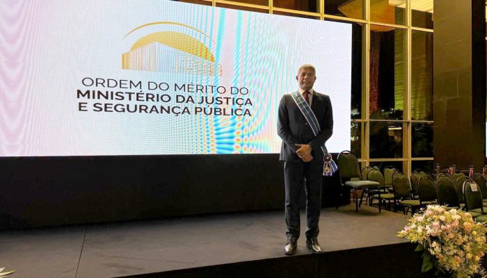 Em Brasília, Jerônimo recebe uma das maiores honrarias do Brasil