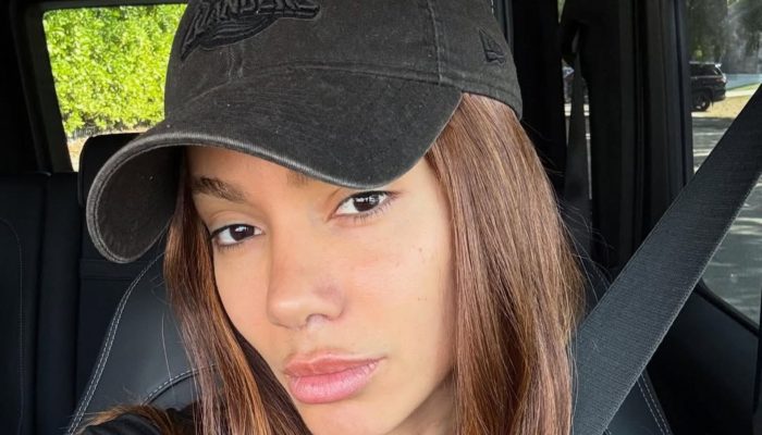 Em preparação para o Carnaval de Salvador, Anitta lança EP