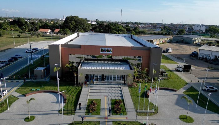 Feira de Santana ganha o maior teatro do interior da