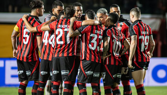 Ficam para 2026? Saiba jogadores do Vitória com contrato perto