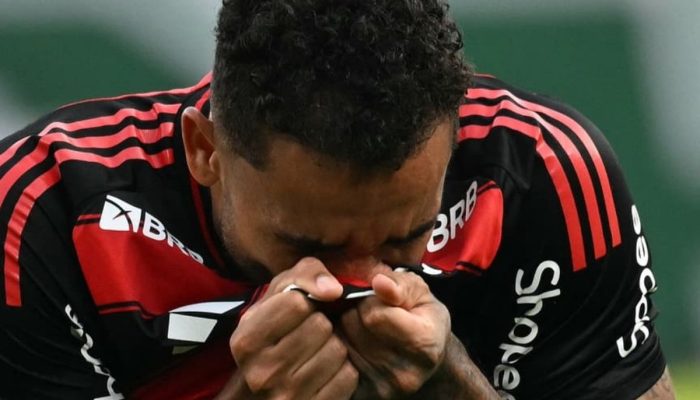Heroi-do-titulo-do-Flamengo-Danilo-revela-drama-familiar-um.jpg