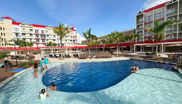 Homem morre em torneio de comer melancia cujo prêmio era