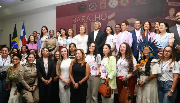 Jerônimo diz que PM deve formar mais 2 mil agentes