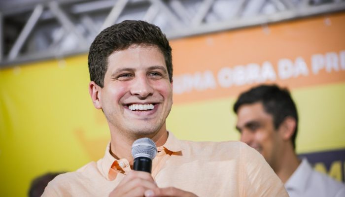 João Campos lidera pesquisa para o governo de Pernambuco