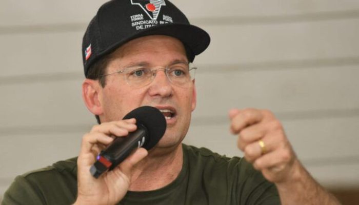 João Roma diz que decisão de Mendes é "ataque direto