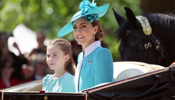 Kate-Middleton-e-Charlotte-emocionam-ao-fazerem-dueto-no-piano.webp.webp