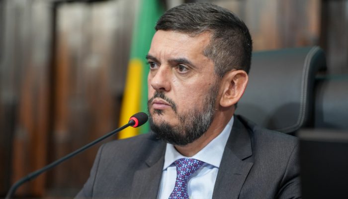PF prende presidente da Assembleia do RJ por vazamento de