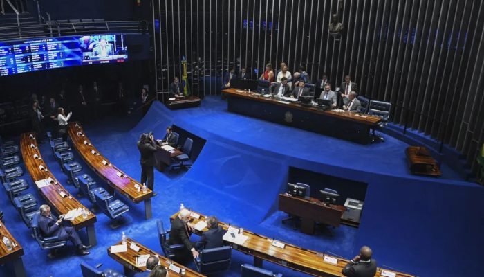 PLENARIO-SENADO-10-12-25.jpg
