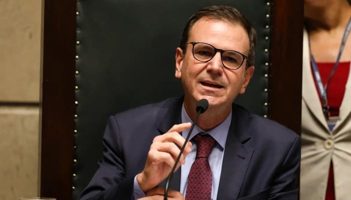 Paes se reunirá com Costa Filho para tratar de alteração