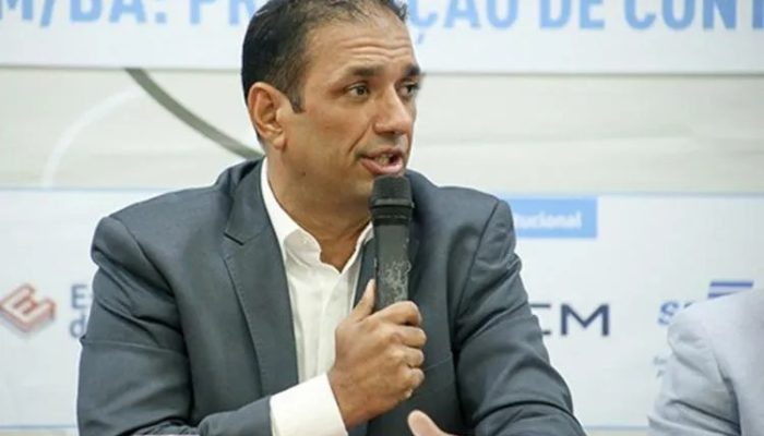 Parlamentar denuncia colapso na Saúde em gestão de ex-prefeito
