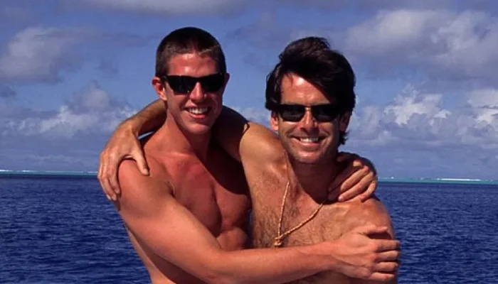 Pierce-Brosnan-se-reconcilia-com-o-filho-apos-20-anos.webp.webp