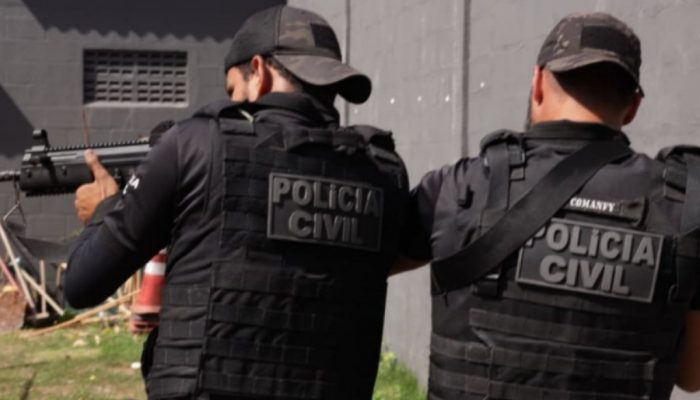 Policia-prende-traficantes-e-encontra-drogas-e-arma-enterradas-em.jpg